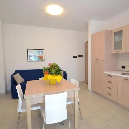 Modern Flat In Location *